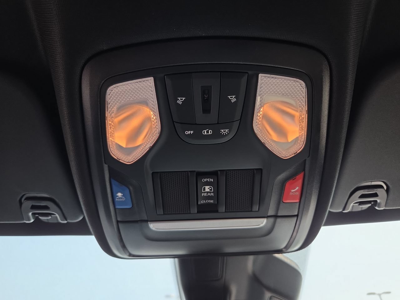 New 2026 RAM 1500 Express AWD/4WD image 22