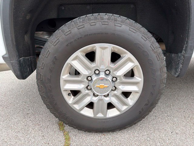 Used 2024 Chevrolet Silverado 2500 High Country AWD/4WD image 25