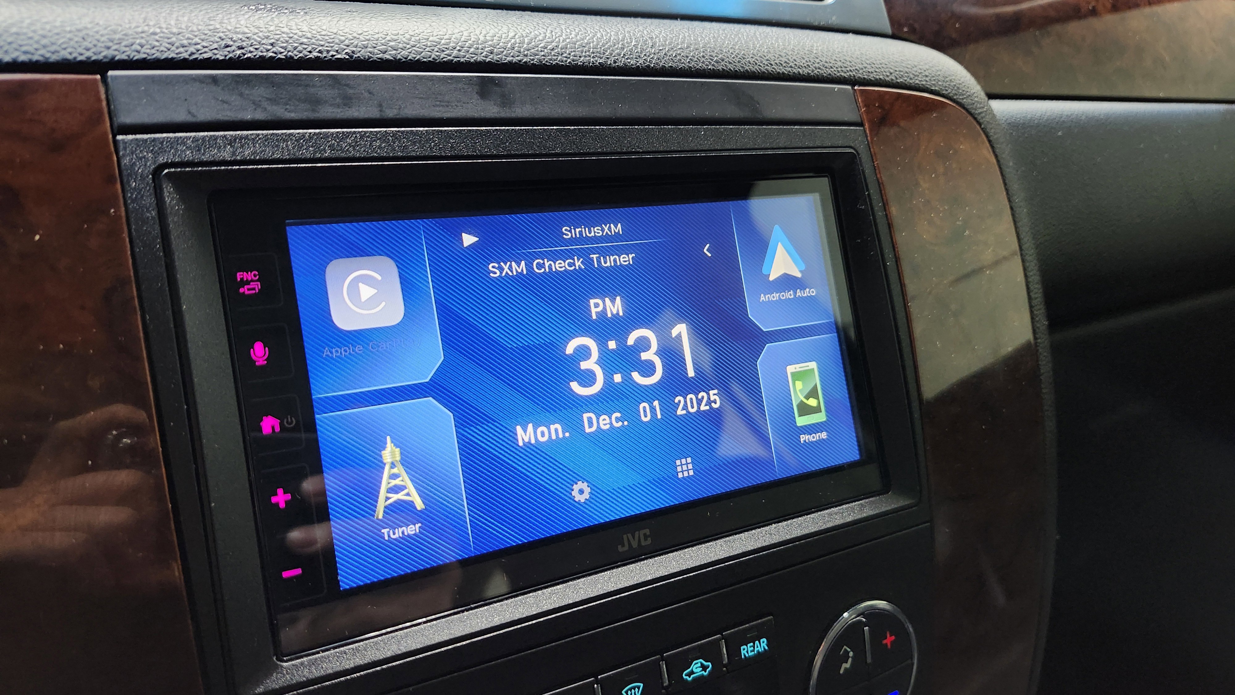 Used 2014 Chevrolet Tahoe LT image 7