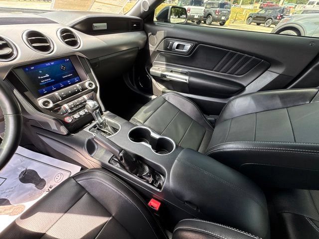 Used 2022 Ford Mustang GT Premium w/ Black Accent Package RWD image 18