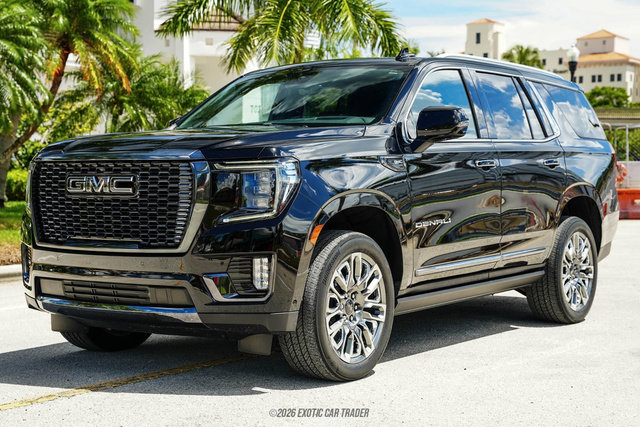 Used 2023 GMC Yukon Denali Ultimate AWD/4WD image 14
