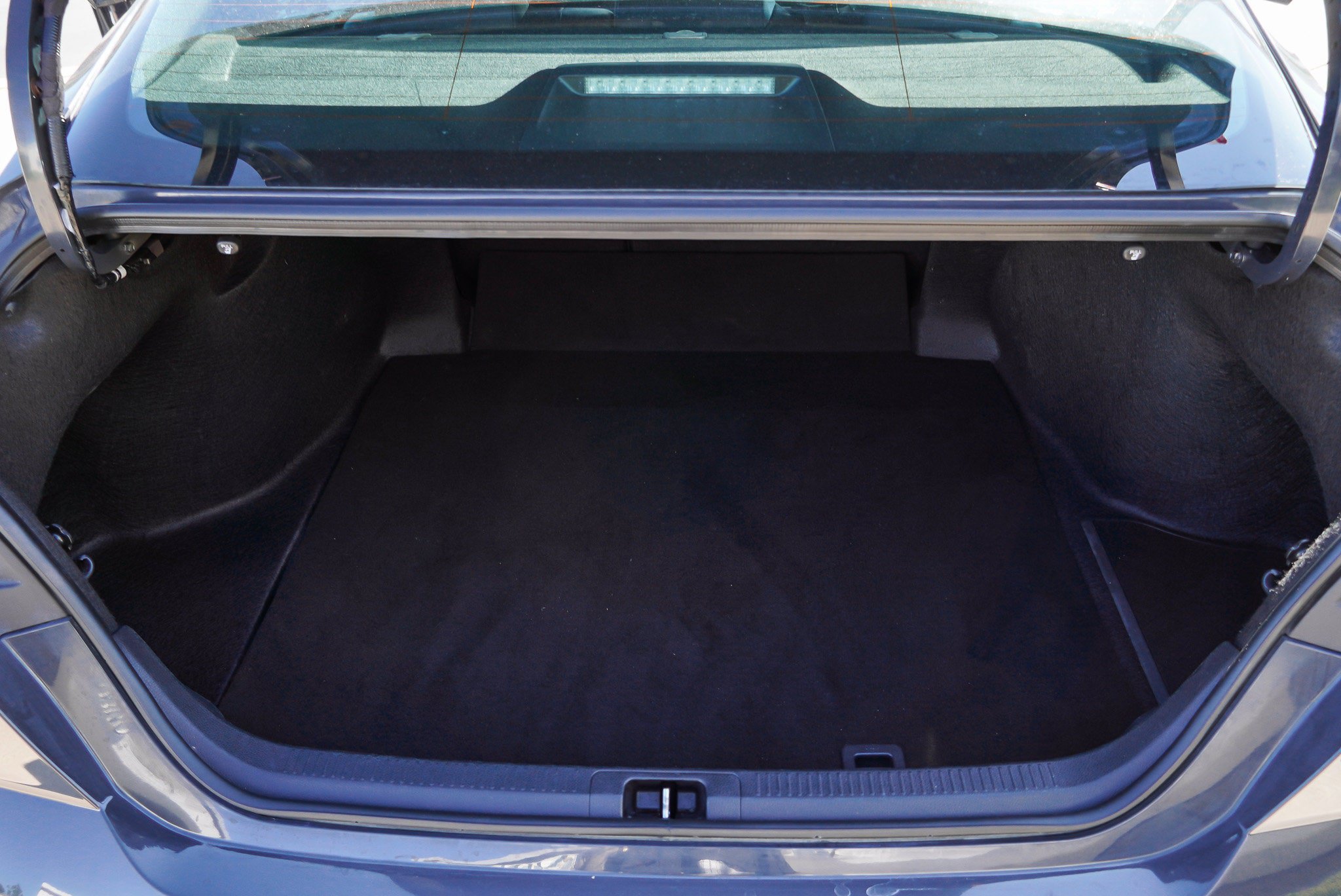Used 2025 Toyota Camry SE FWD image 14