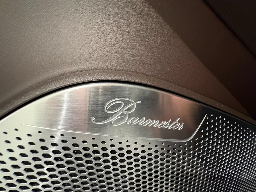 Used 2024 Porsche Panamera 4 AWD/4WD image 38