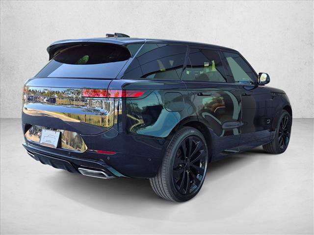 New 2027 Land Rover Range Rover Sport Dynamic SE AWD/4WD image 2
