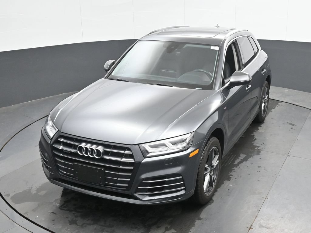 Used 2020 Audi Q5 e Premium Plus w/ Premium Plus Package AWD/4WD image 38