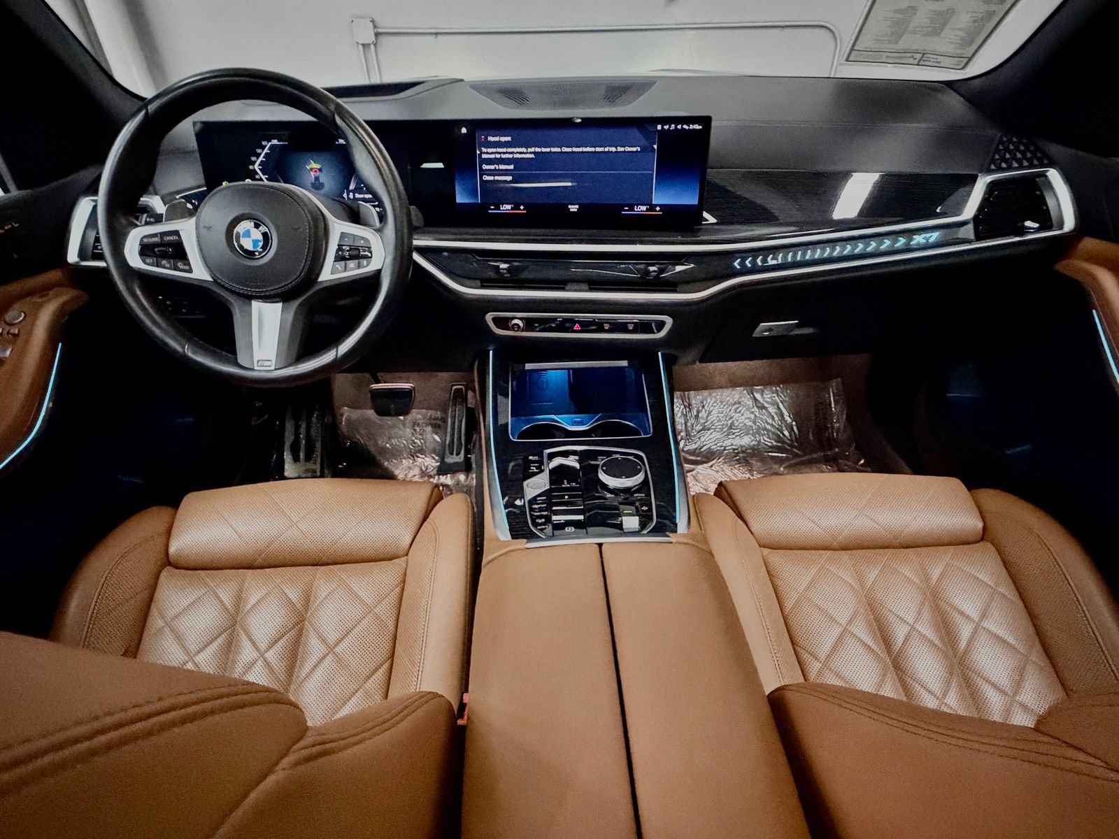 Used 2023 BMW X7 xDrive40i w/ M Sport Package AWD/4WD image 34