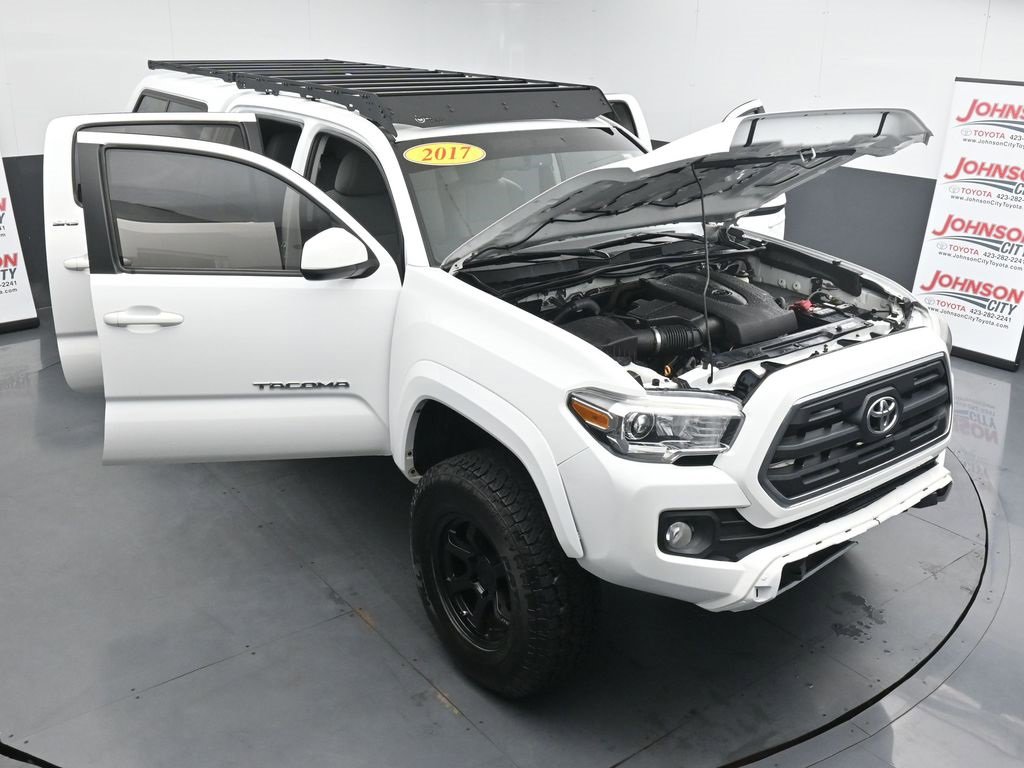 Used 2017 Toyota Tacoma SR5 w/ Tow Package image 39