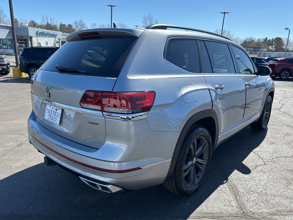 Used 2021 Volkswagen Atlas SE w/ Panoramic Sunroof Package image 4