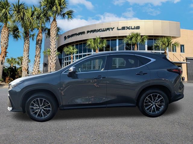 Used 2025 Lexus NX 250 FWD w/ Towing Package (2000 Lbs) image 8