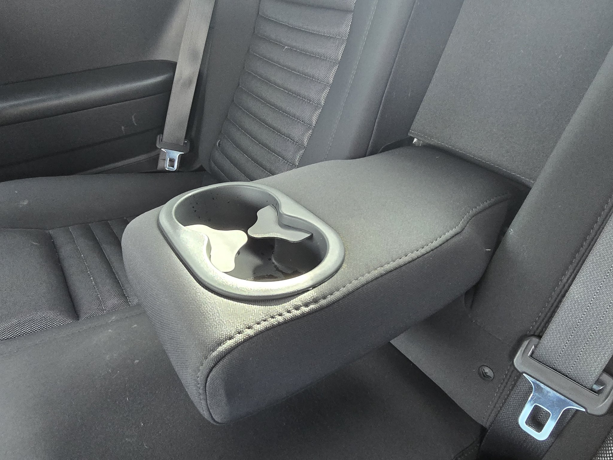 Used 2013 Dodge Challenger R/T w/ Blacktop Pkg RWD image 25