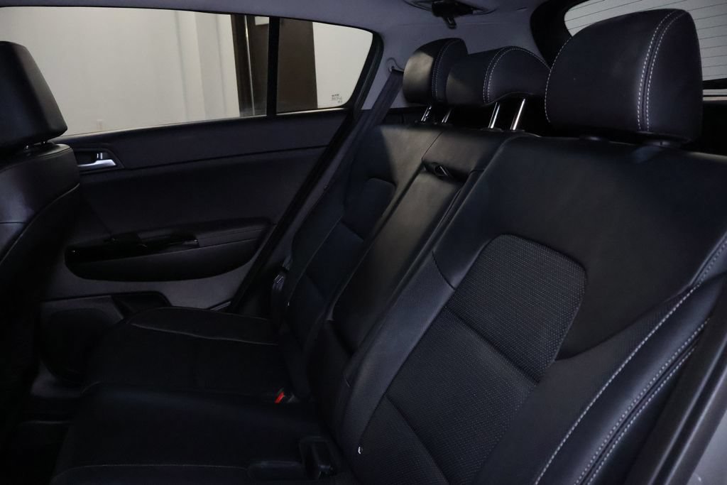 Used 2022 Kia Sportage EX w/ EX Technology Package AWD/4WD image 17