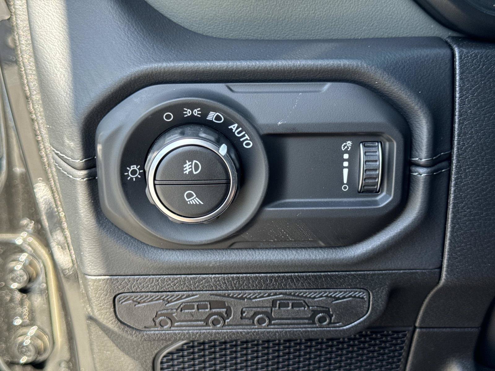 New 2026 Jeep Gladiator Mojave AWD/4WD image 22