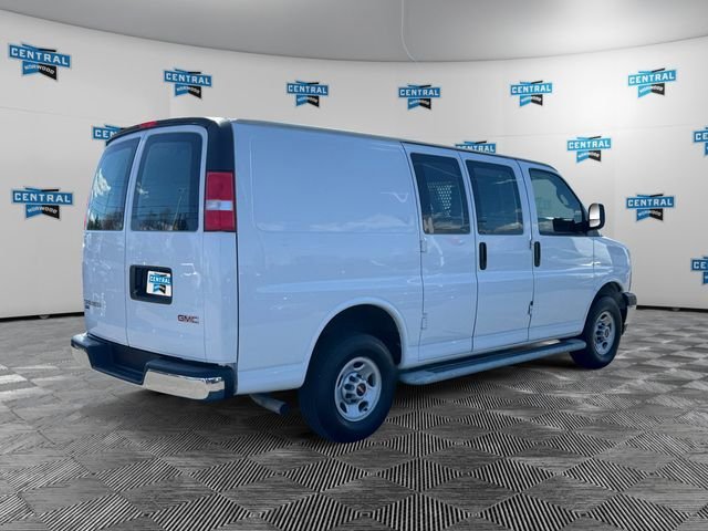 Used 2024 GMC Savana 2500 w/ Driver Convenience Package RWD image 5
