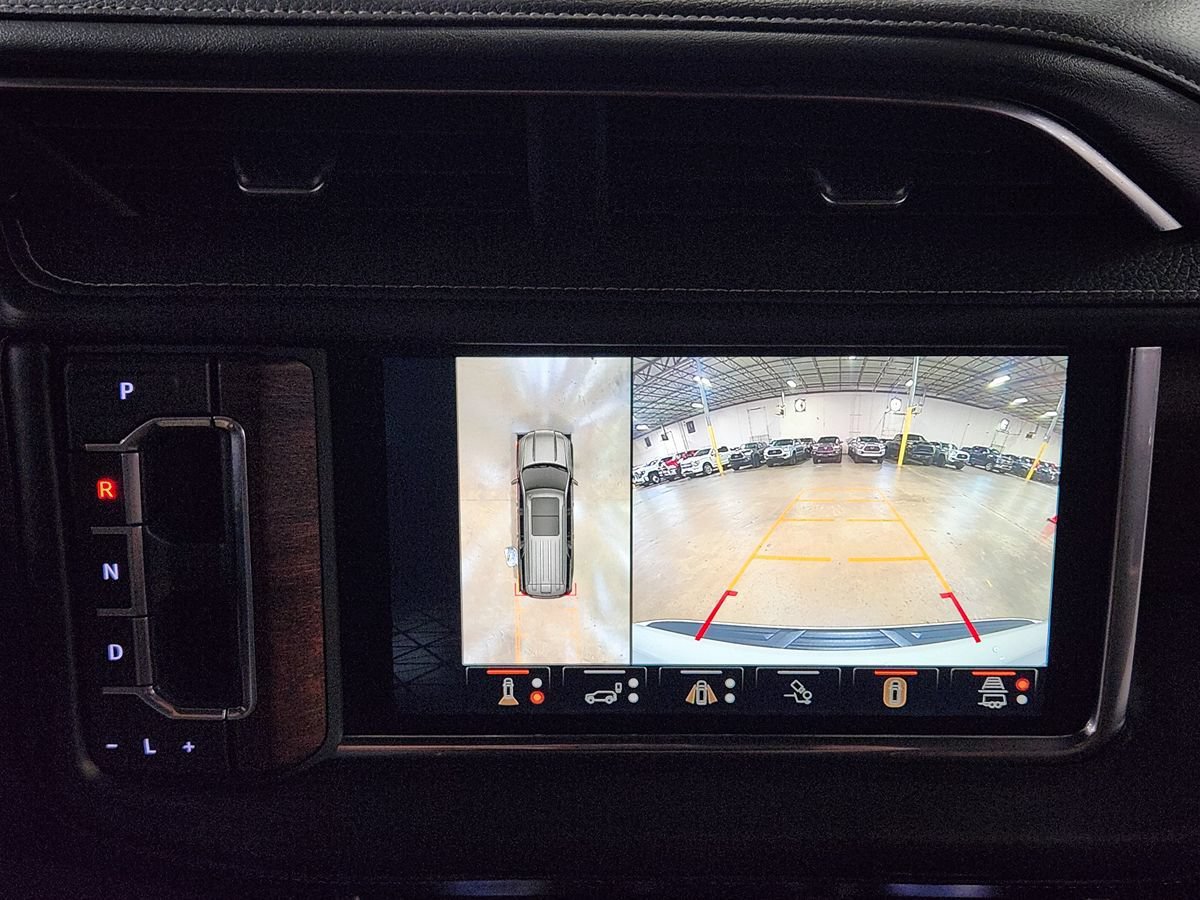 Used 2023 GMC Yukon Denali Ultimate AWD/4WD image 39