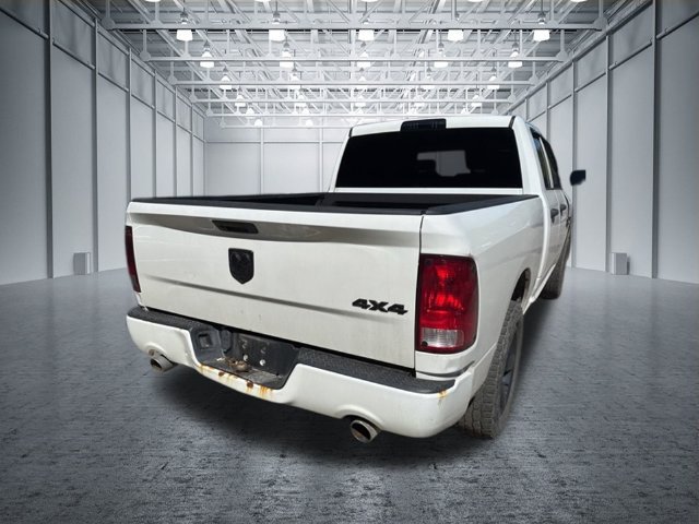 Used 2019 RAM 1500 Express w/ Express Value Package AWD/4WD image 3