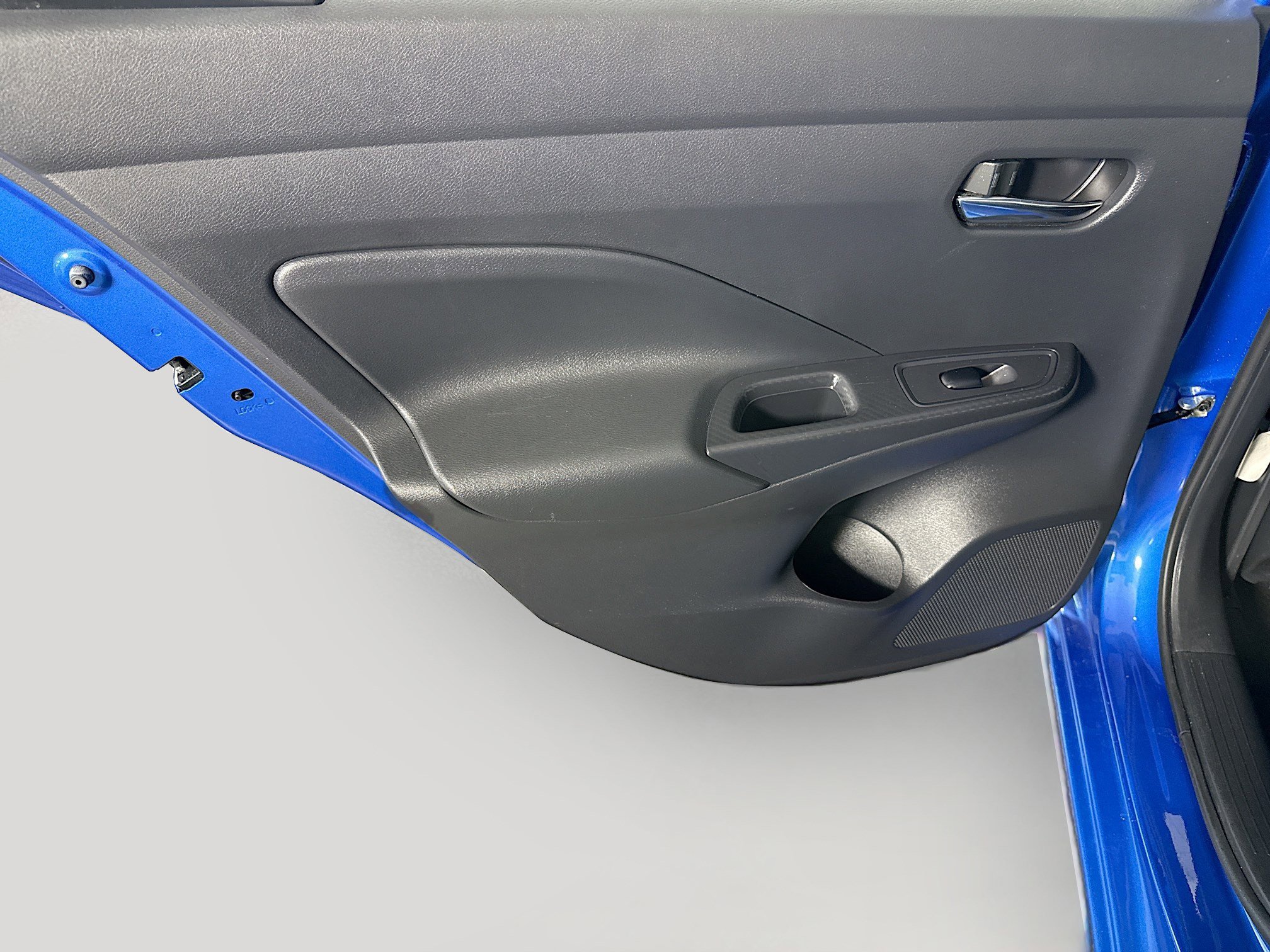 Used 2024 Nissan Versa SV w/ Trunk Package image 26