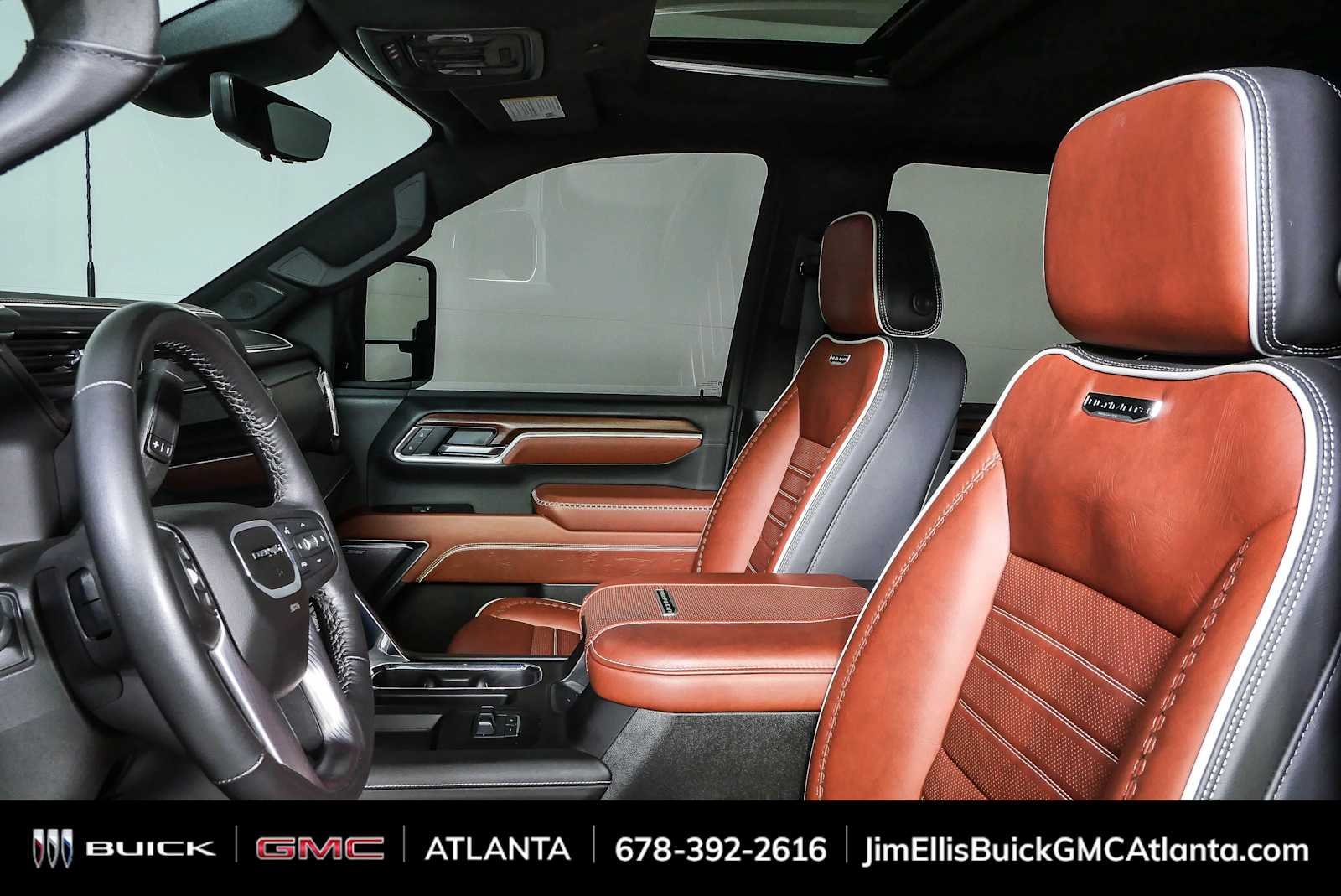 Used 2025 GMC Sierra 2500 Denali Ultimate AWD/4WD image 5