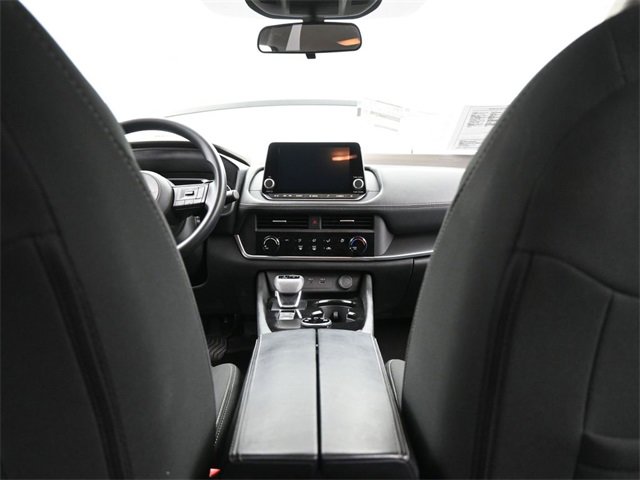 Used 2023 Nissan Rogue S image 24