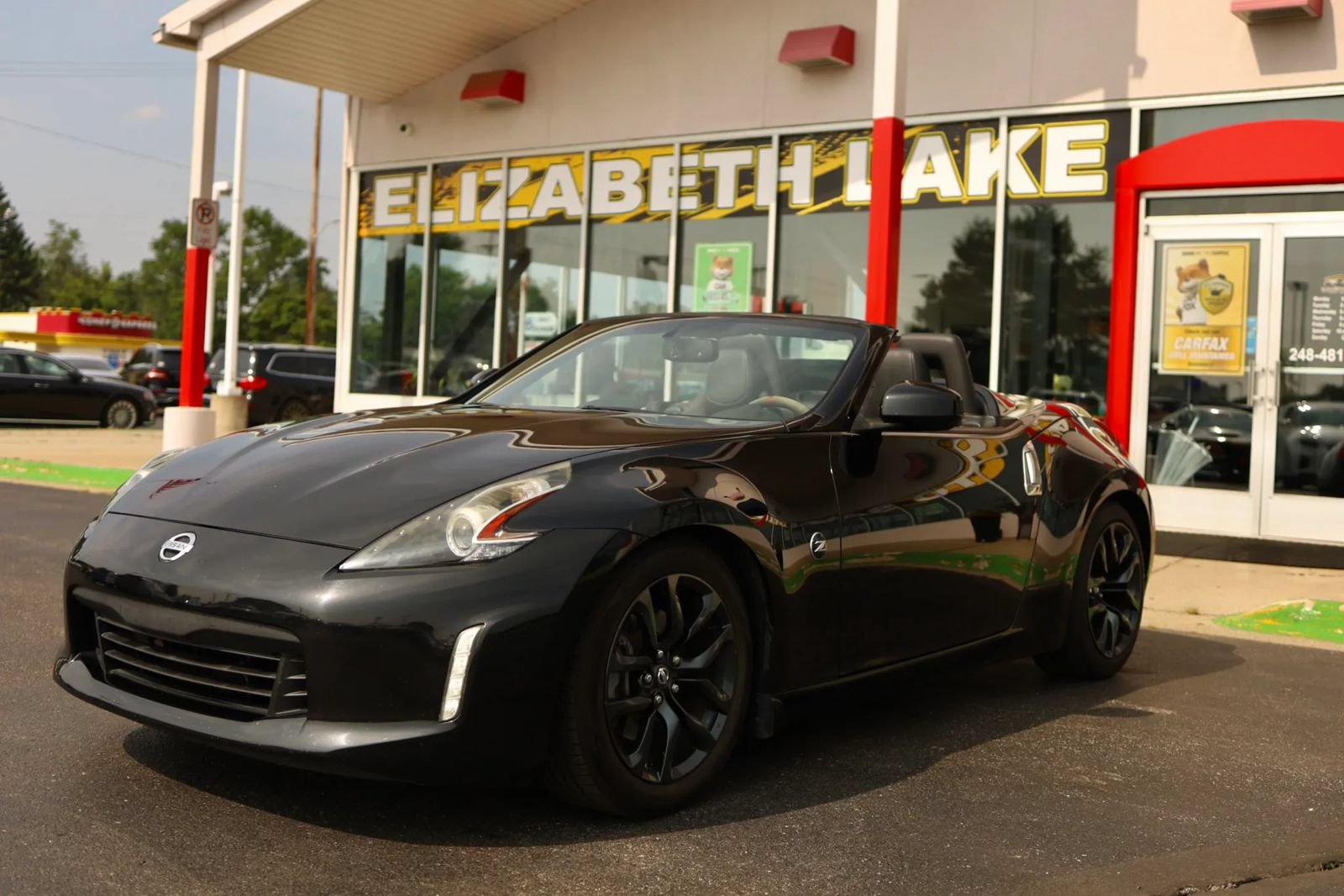Used 2019 Nissan 370Z Touring RWD image 1