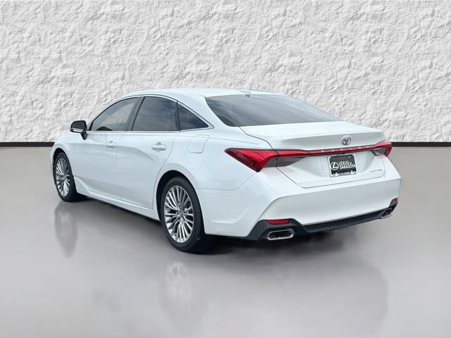 Used 2019 Toyota Avalon Limited FWD image 5