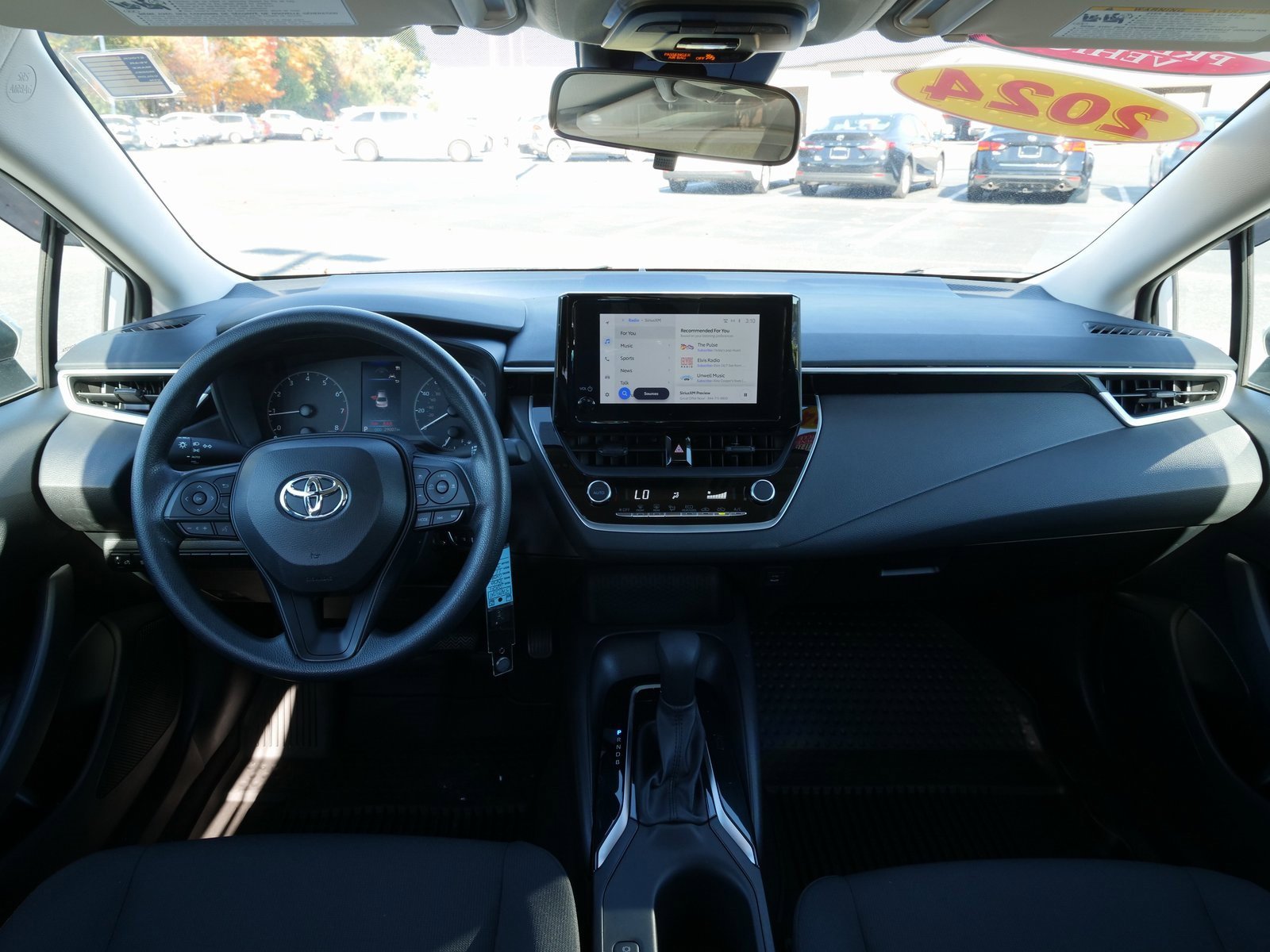 Used 2024 Toyota Corolla LE image 19