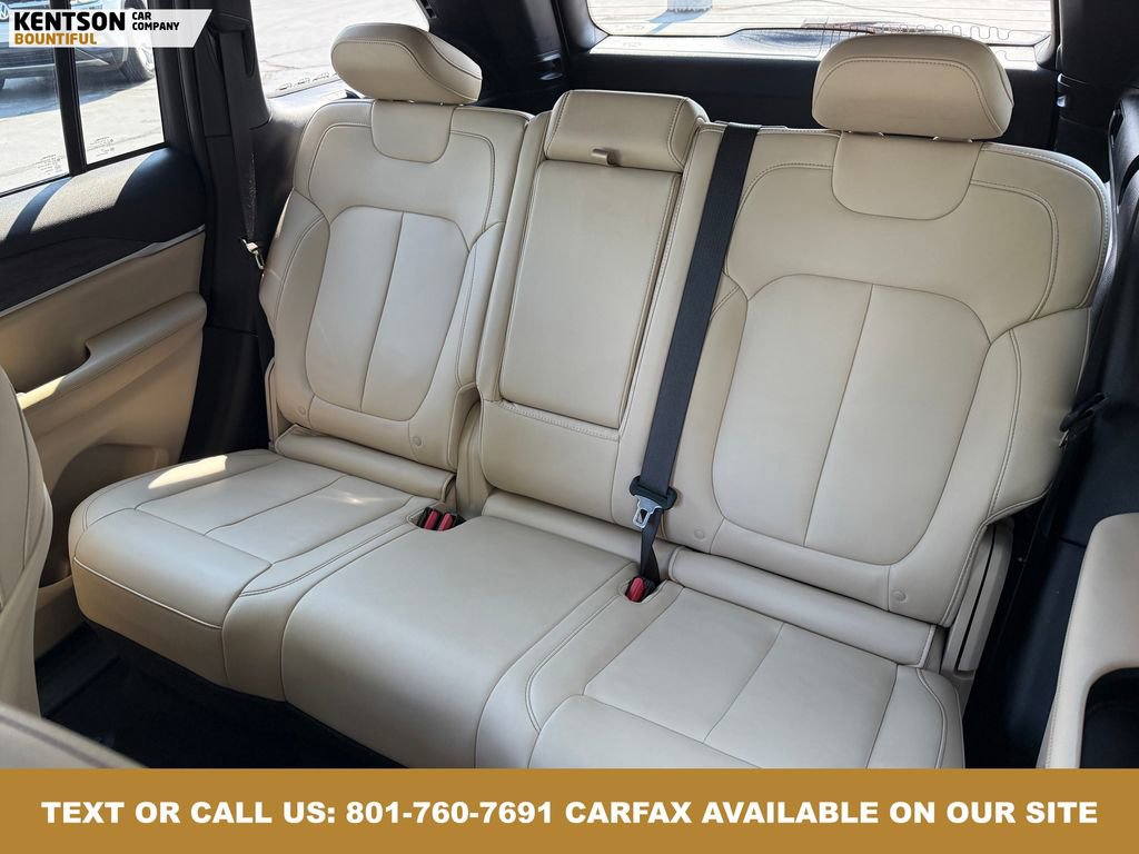Used 2024 Jeep Grand Cherokee Limited image 32