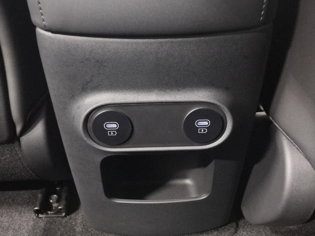 New 2026 Hyundai Ioniq 5 SEL image 32