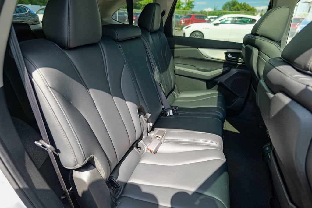 Used 2023 Acura MDX SH-AWD image 33