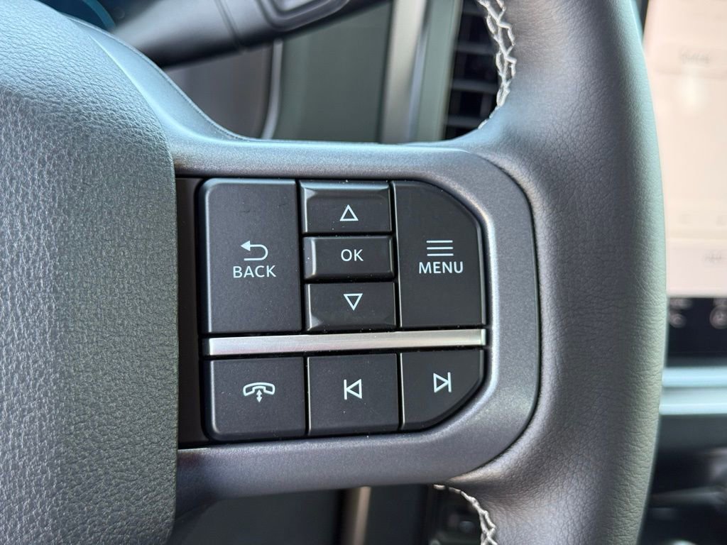 New 2026 Ford F250 4x4 Crew Cab Super Duty image 12