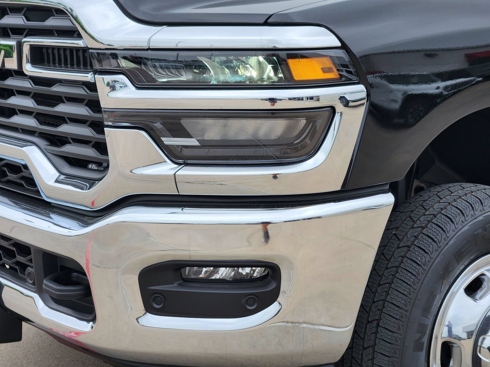 New 2026 RAM 3500 Tradesman AWD/4WD image 10