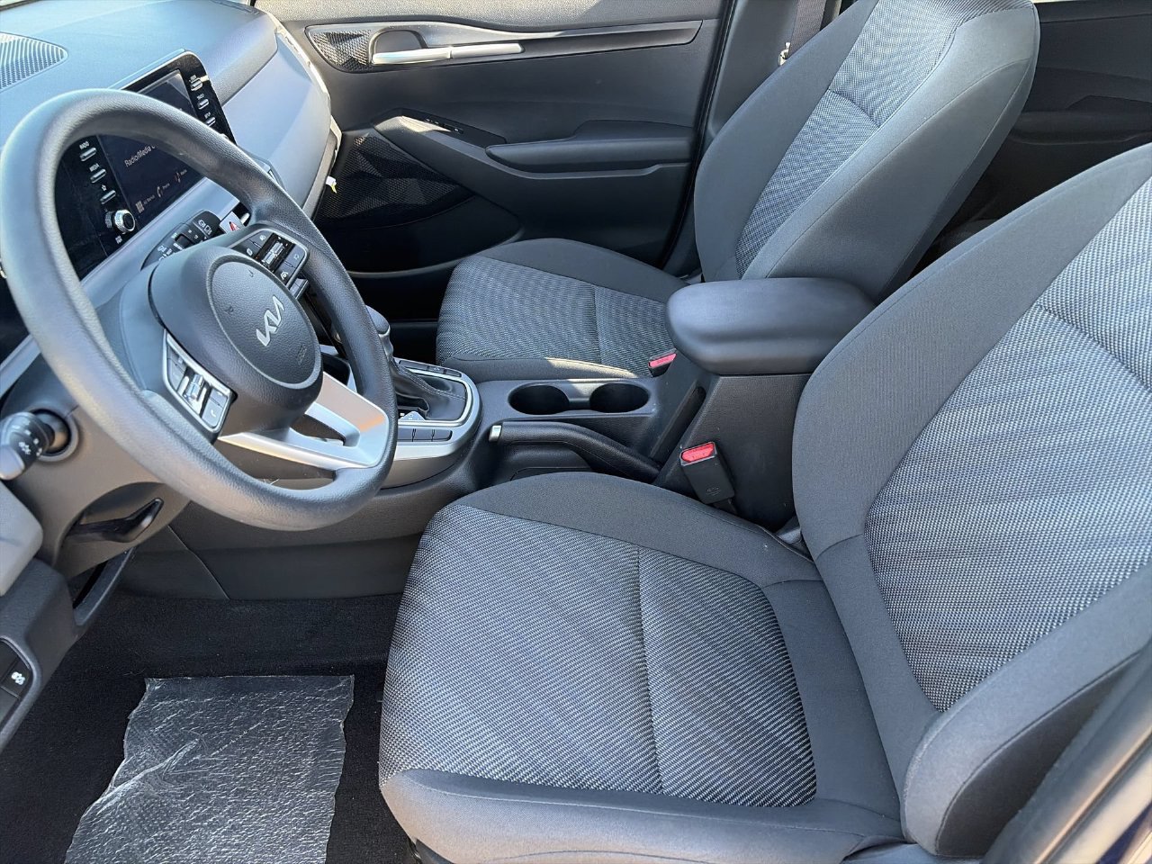 Certified 2026 Kia Seltos LX FWD image 18