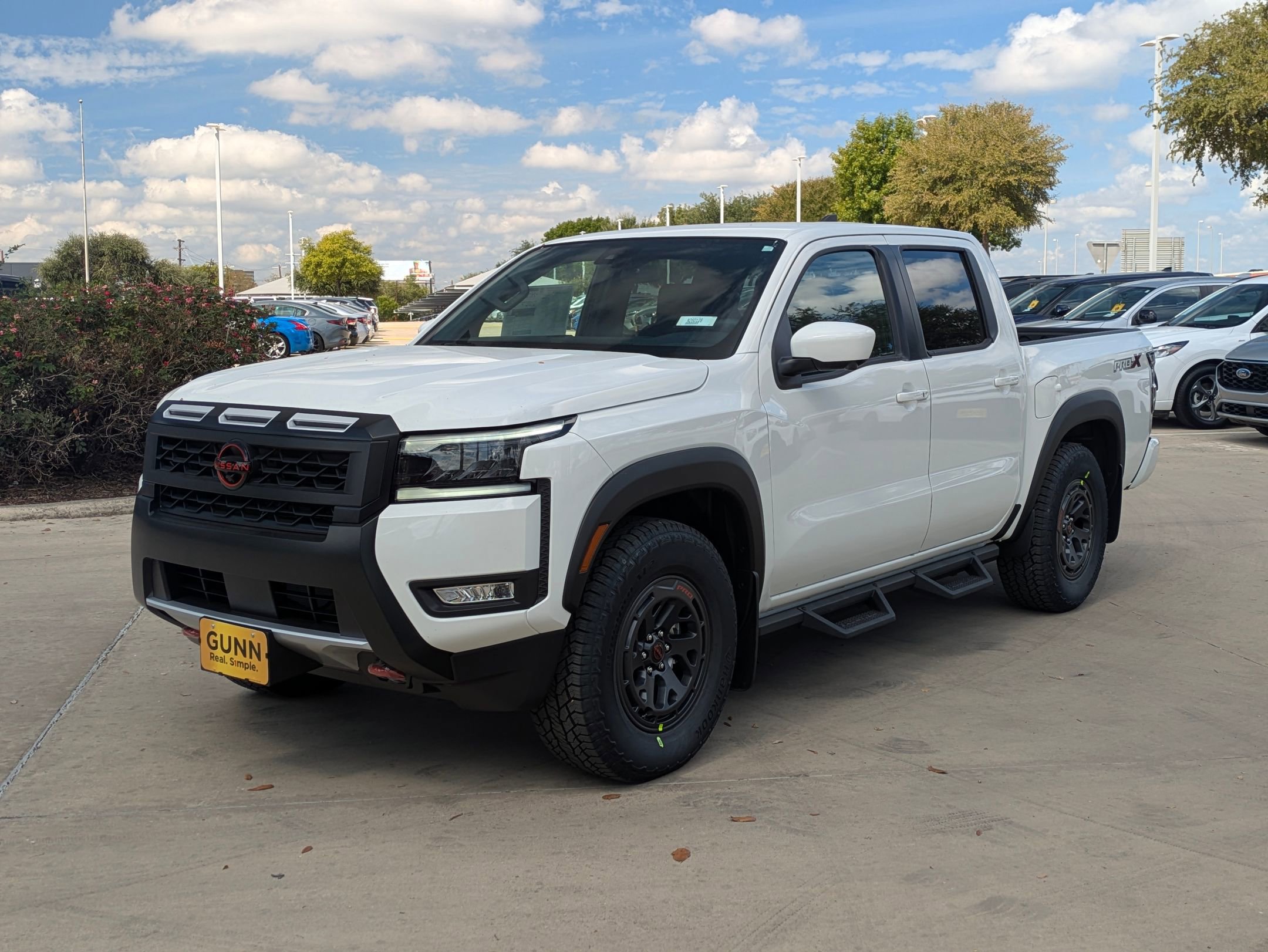 New 2026 Nissan Frontier Pro-X image 7
