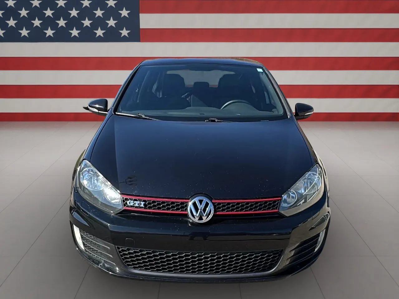 Used 2013 Volkswagen GTI Wolfsburg Edition FWD image 3