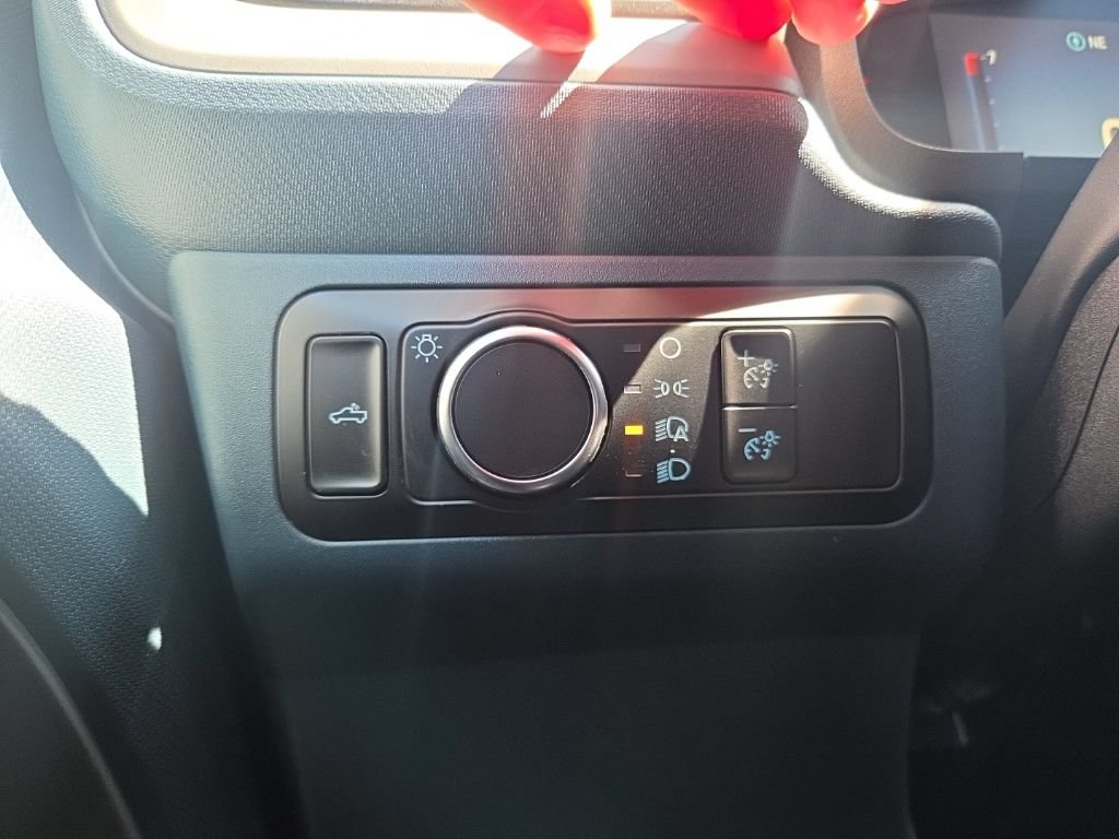 Used 2025 Ford Maverick Tremor AWD/4WD image 19