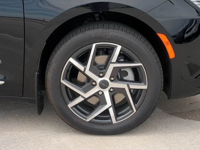 New 2027 Chrysler Pacifica Pinnacle w/ Theater Group AWD/4WD image 11