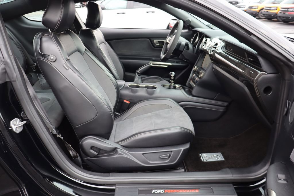 Used 2020 Ford Mustang Shelby GT350 w/ Technology Package image 31