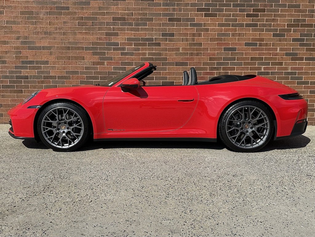 Certified 2025 Porsche 911 Carrera image 2