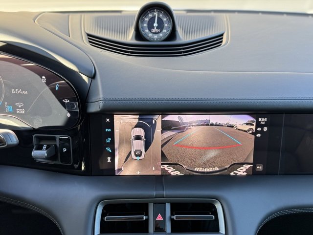 New 2025 Porsche Taycan image 27