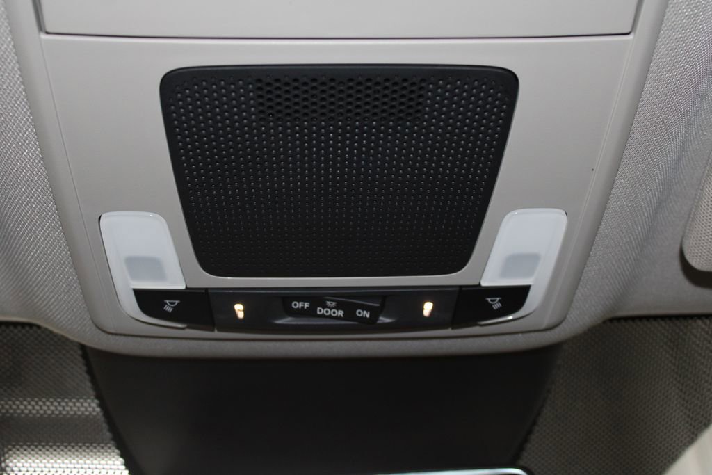 Used 2023 Honda Pilot EX-L image 40