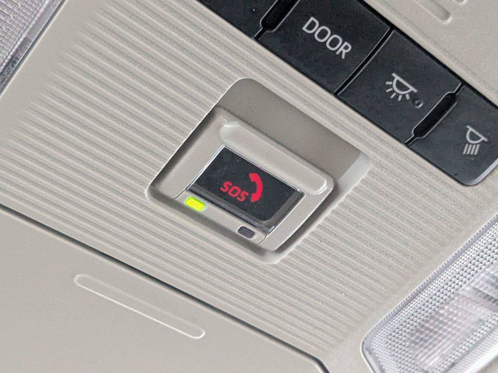 Certified 2024 Toyota RAV4 LE FWD image 26
