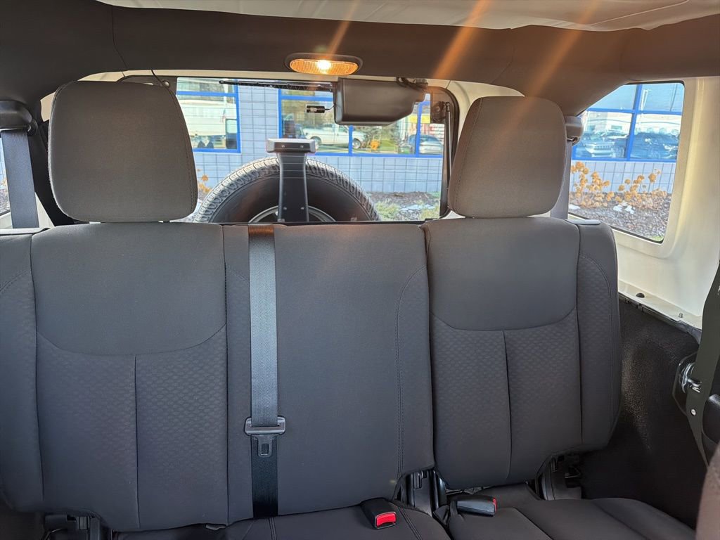 Used 2015 Jeep Wrangler Unlimited Sport w/ Quick Order Package 24S image 46