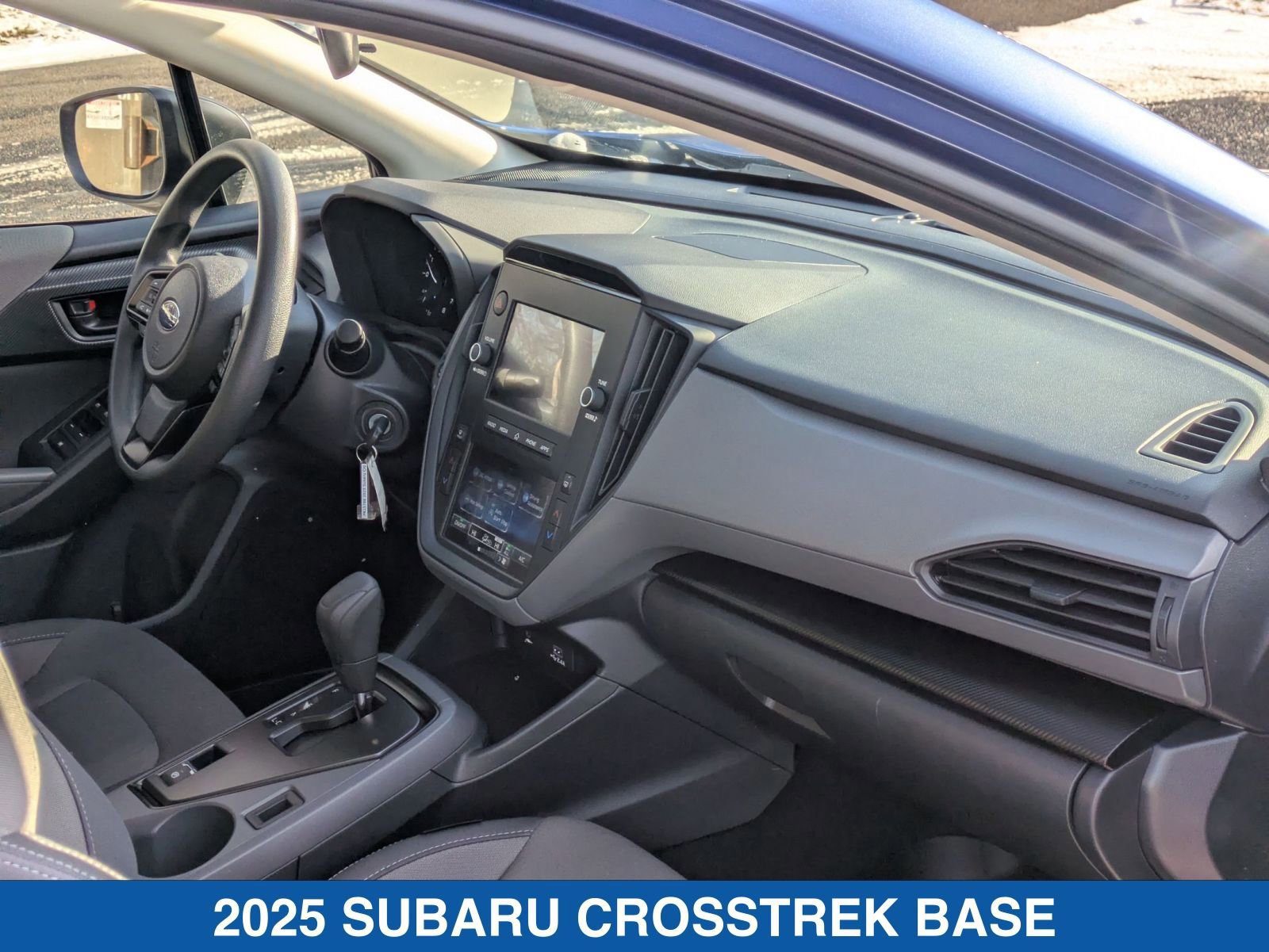 Certified 2025 Subaru Crosstrek 2.0i image 33