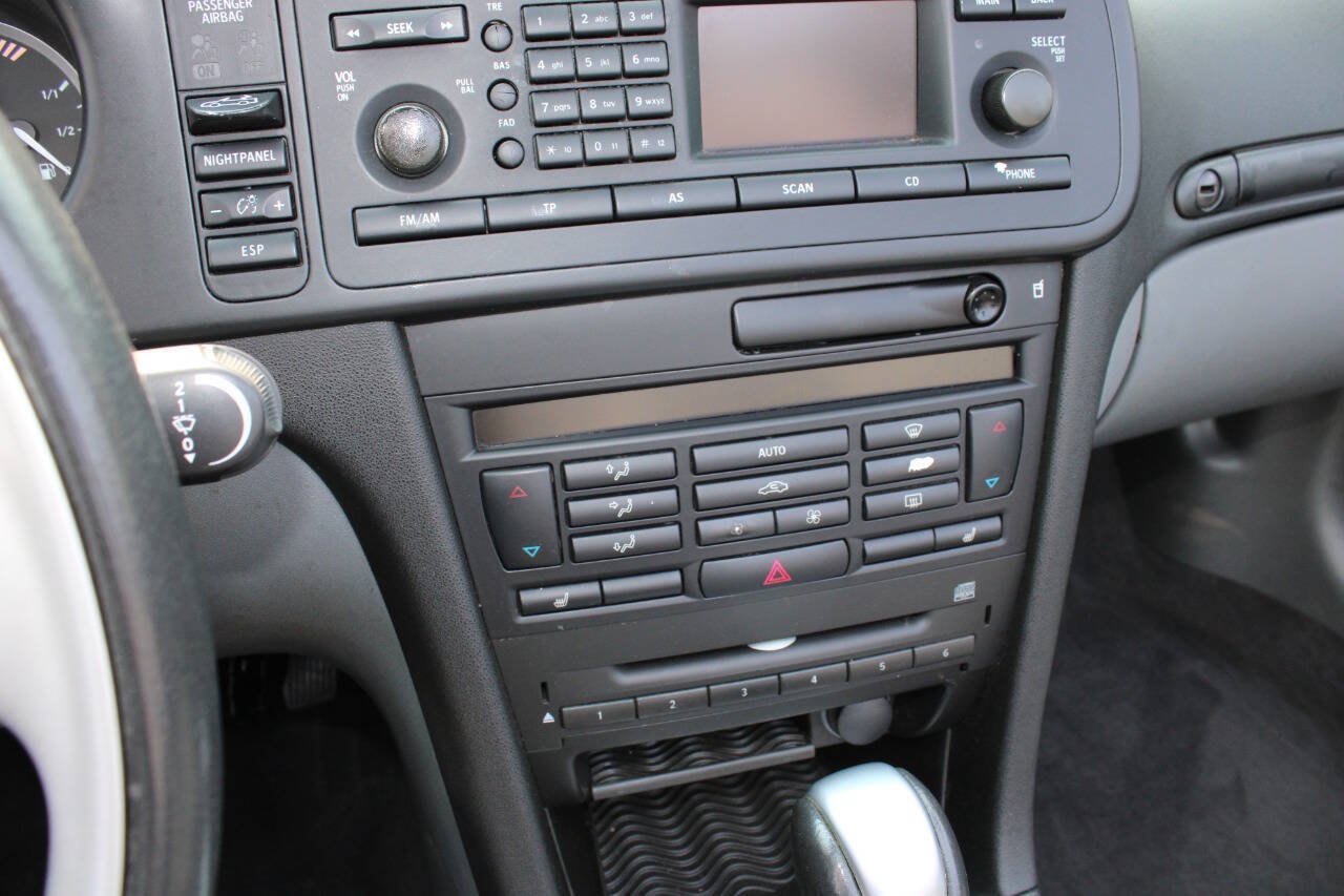 Used 2006 Saab 9-3 Aero FWD image 23