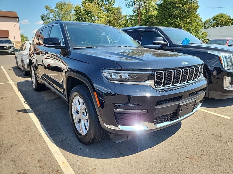 Used 2022 Jeep Grand Cherokee L Limited image 4