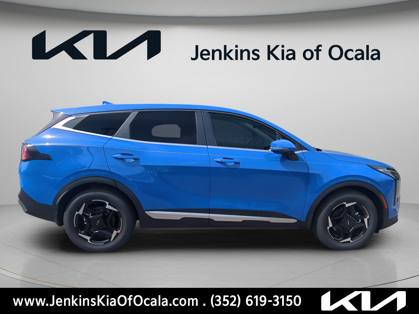 New 2026 Kia Sportage EX FWD image 2