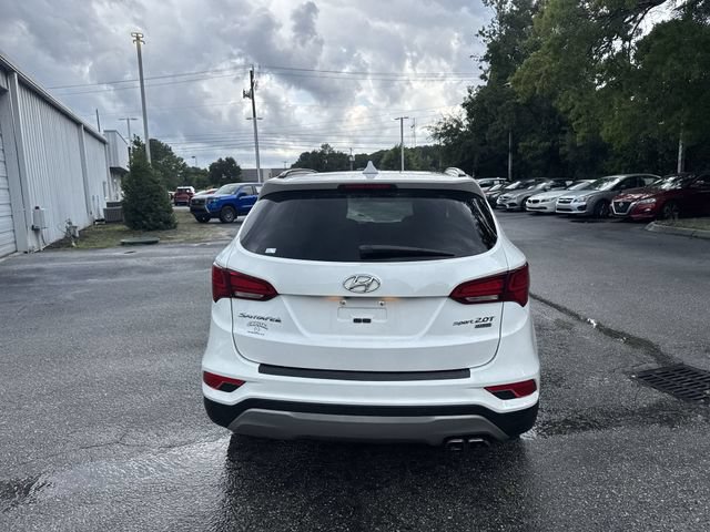Used 2018 Hyundai Santa Fe Sport w/ Cargo Package FWD image 6