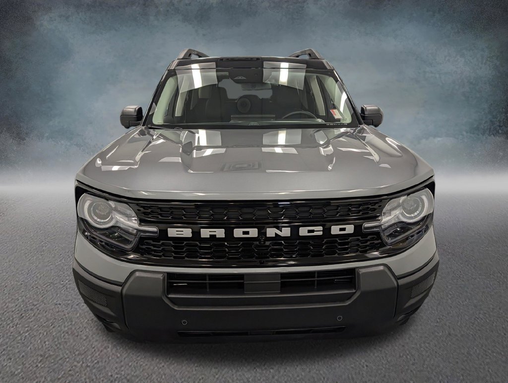 Used 2025 Ford Bronco Sport Outer Banks w/ Outer Banks Tech Package+ AWD/4WD image 2
