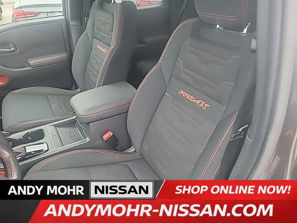 Used 2022 Nissan Frontier PRO-4X image 16