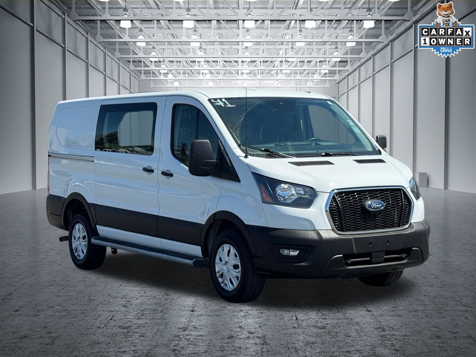 Used 2025 Ford Transit 250 Low Roof w/ Exterior Upgrade Package RWD image 4