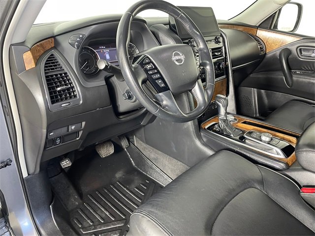 Used 2021 Nissan Armada SL w/ Captain's Chairs Package image 3